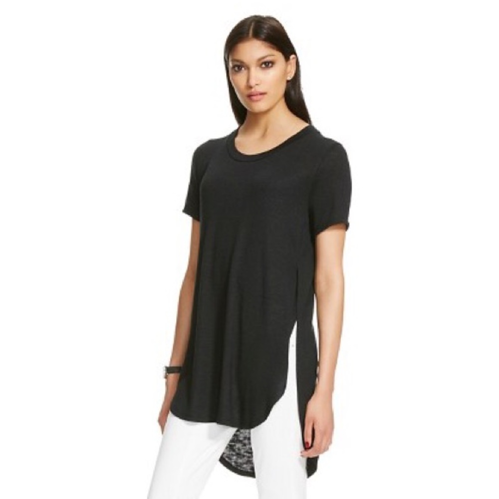 Mossimo ‘M’ Black Side Split T-Shirt