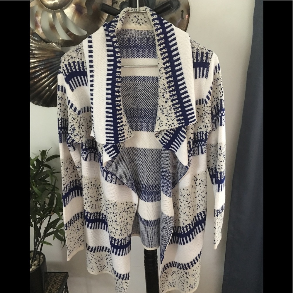 Dress Lily Asymmetrical Cardigan Sweater