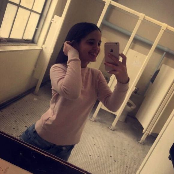 Meet your Posher, Cabrera - Picture 1 of 1