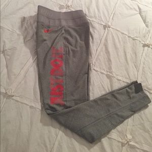 Grey Nike workout leggings