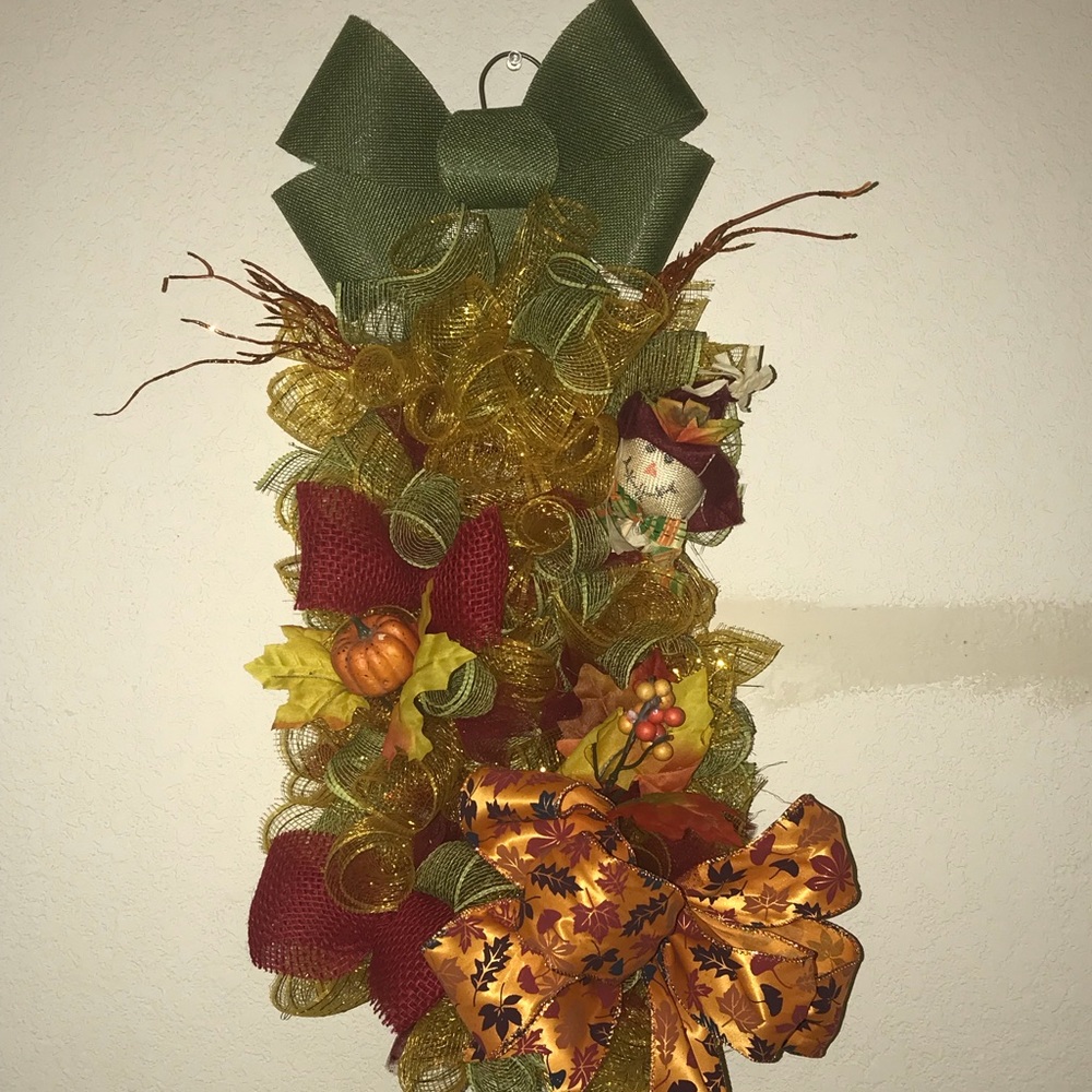 Fall Door Piece