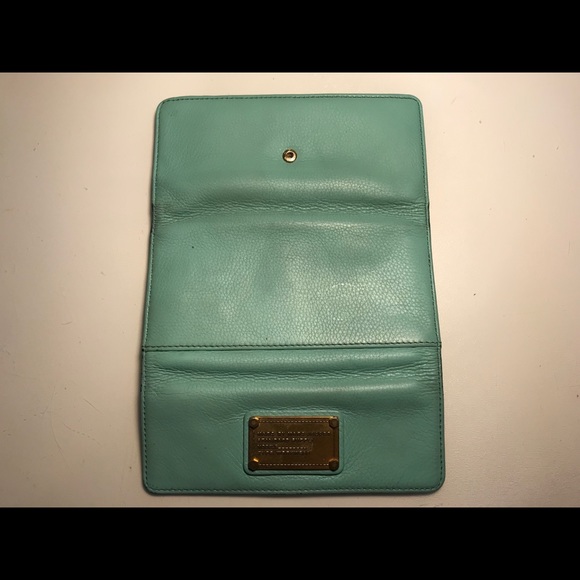 Marc Jacobs Classic Q long tri fold wallet - Picture 3 of 3