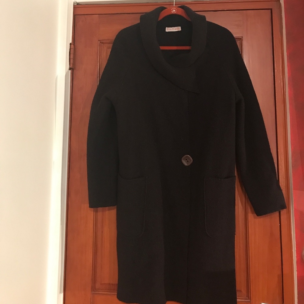 Made in France never worn light but warm coat S 12