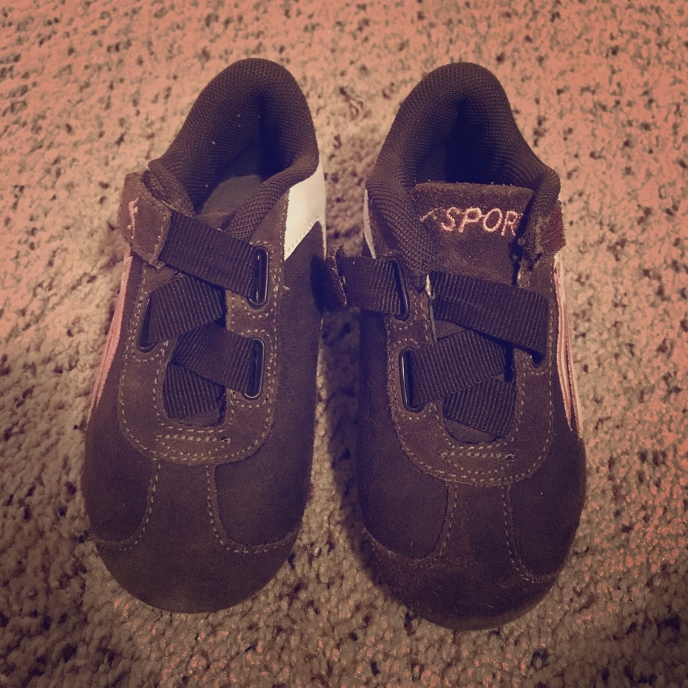 Never been worn before Puma Sneakers