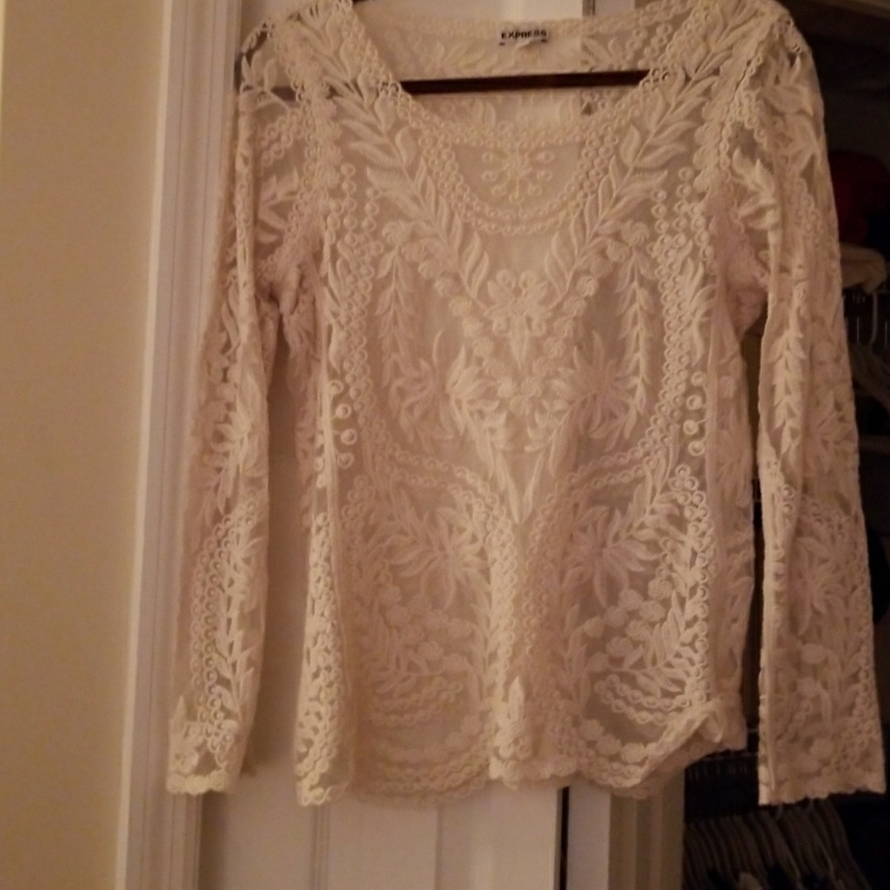 Long sleeve top