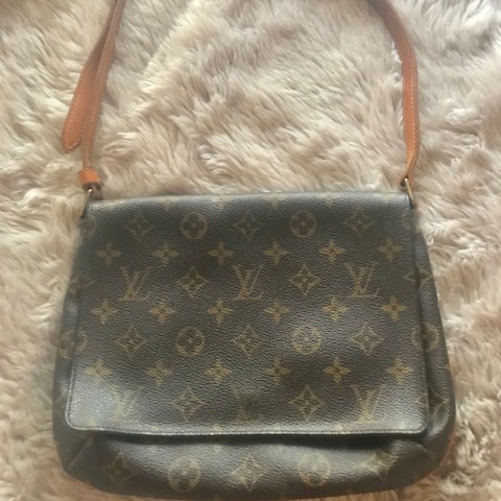 Louis Vuitton small shoulder bag