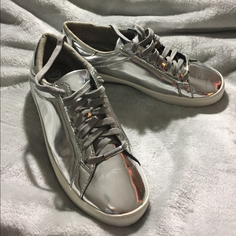 ⚜️Michael Kors Ruth Metallic Sneakers⚜️