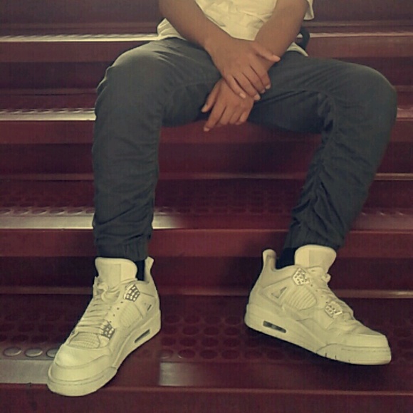 Meet your Posher, Peter - Picture 1 of 1