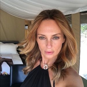 Meet your Posher, Sabrina