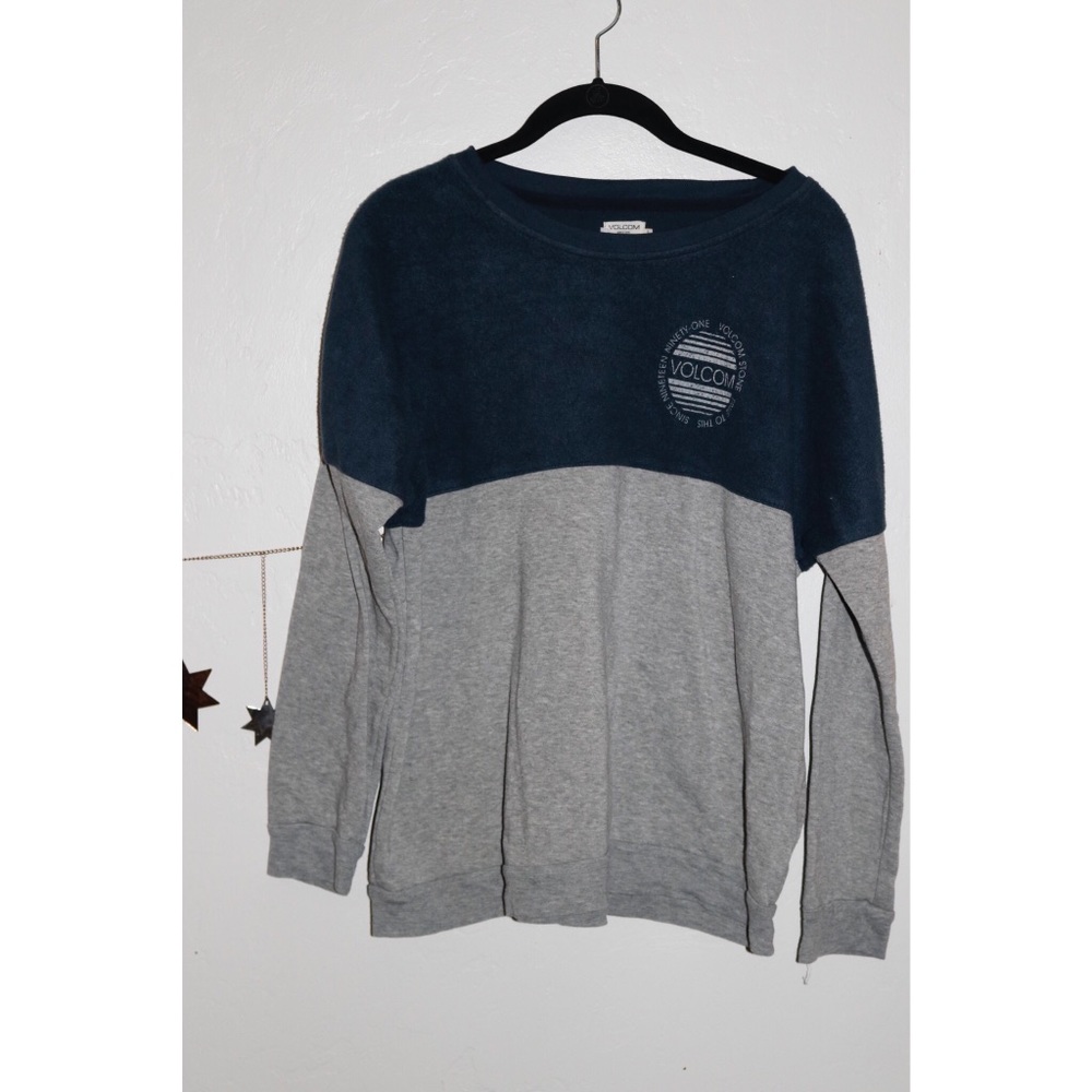Volcom Navy Gray Crewneck Sweatshirt
