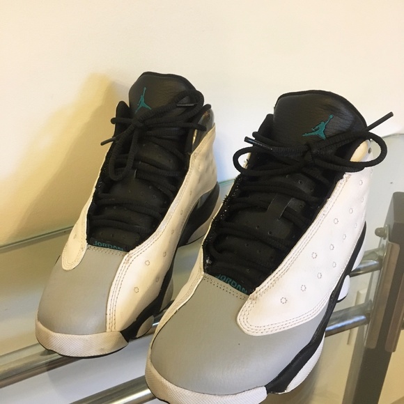 Air Jordan Retro 13 - Picture 3 of 3