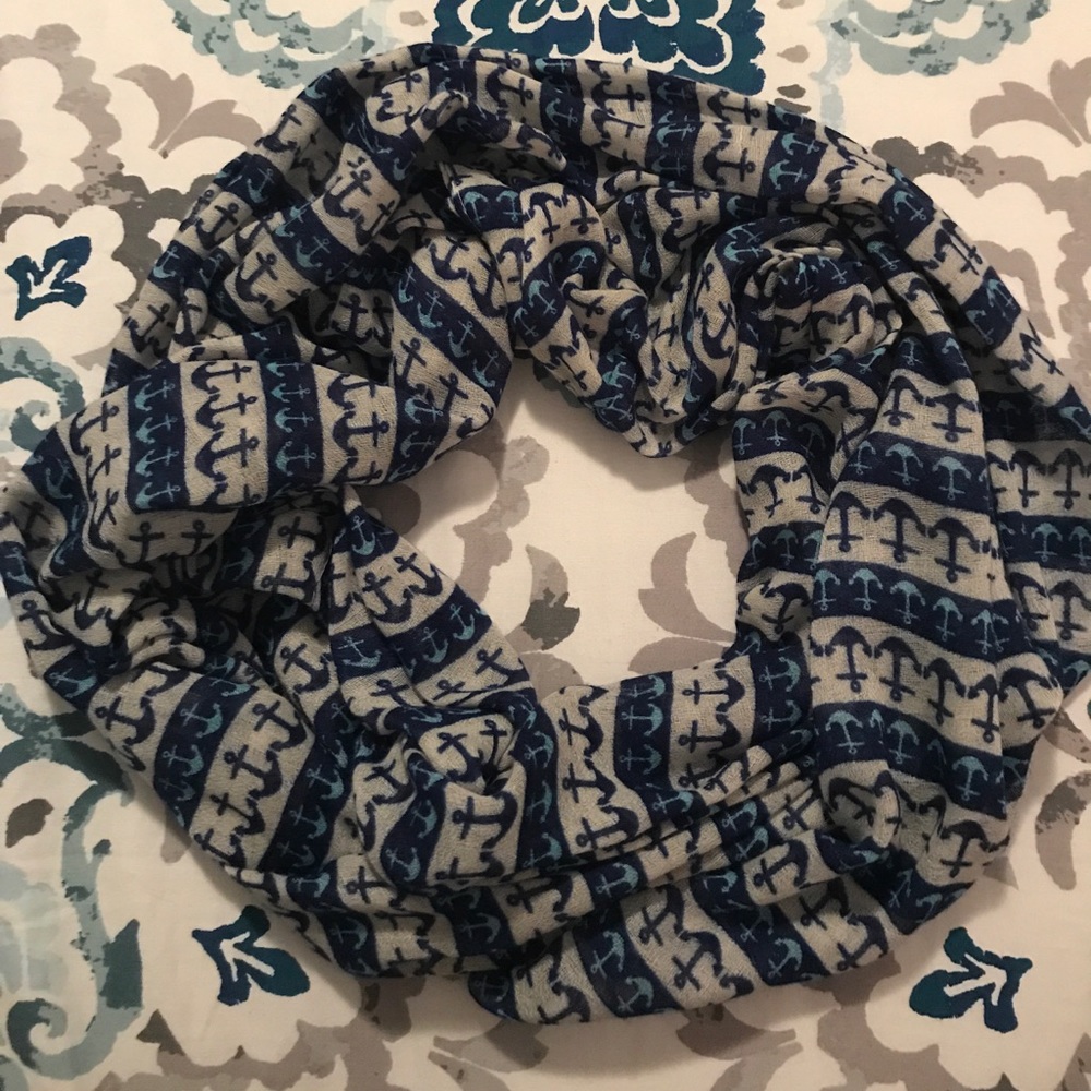 Anchor scarf