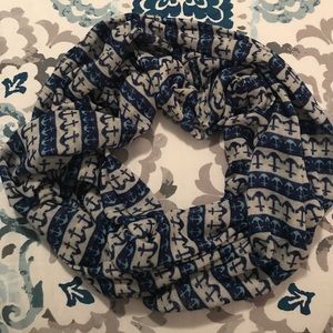 Anchor scarf