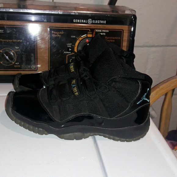 Retro 6 carmine and retro 11 gamma blue - Picture 3 of 3