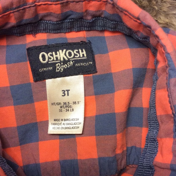 Oshkosh B'gosh boys button down shirt. - Picture 7 of 7