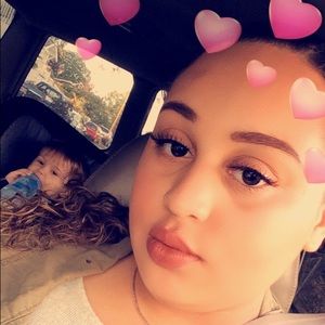 Meet your Posher, Semira