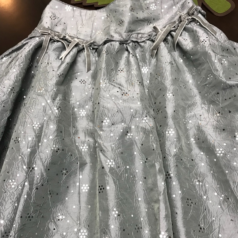 Girls silver skirt! Perfect for holidays!