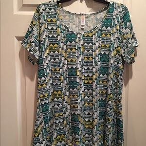 Lularoe Classic Tee