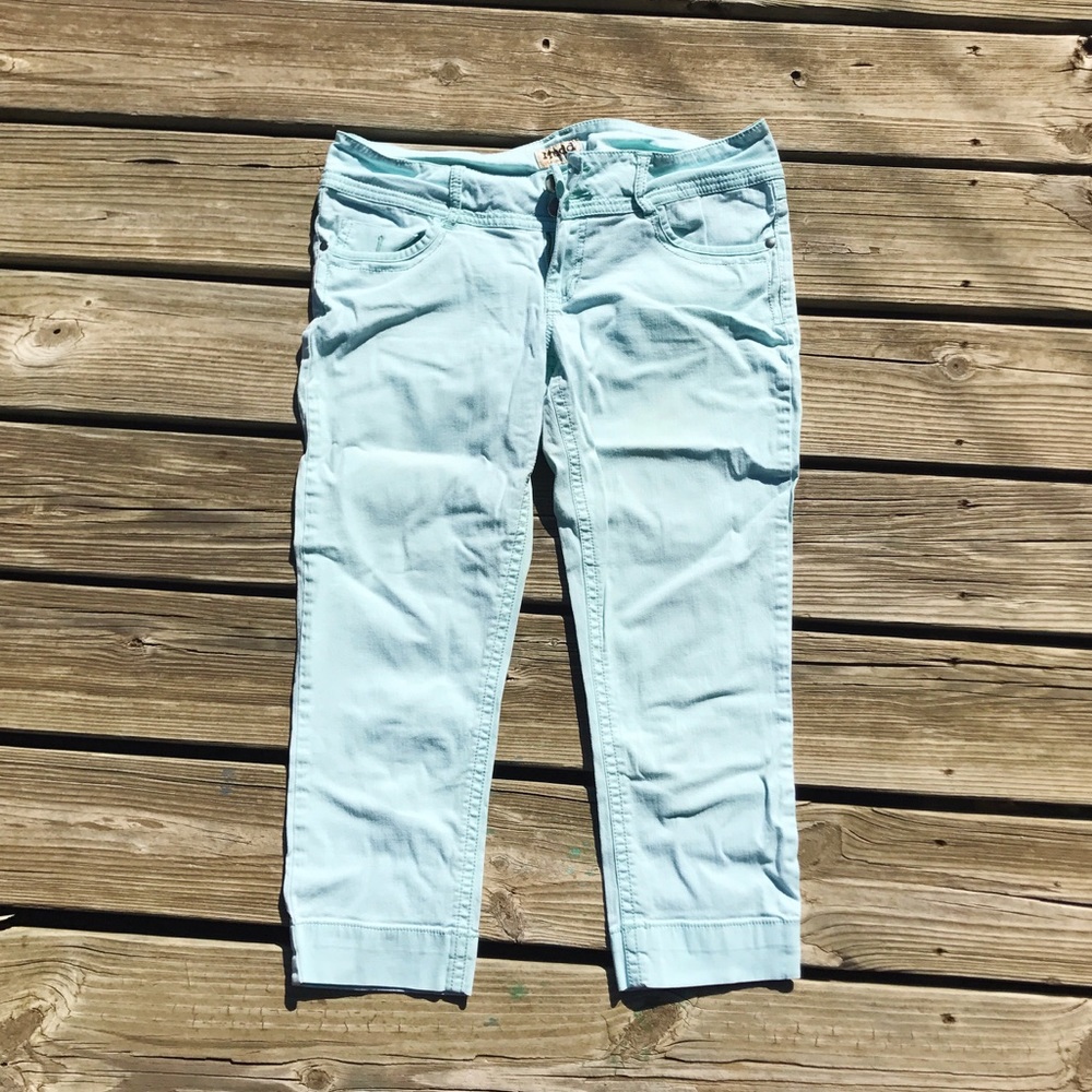 Ice Mint Stretchy Capris