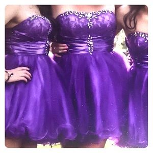 Stunning formal dress with corset back size Med