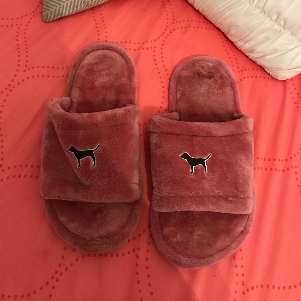 PINK!! Pink memory foam slippers. Size M