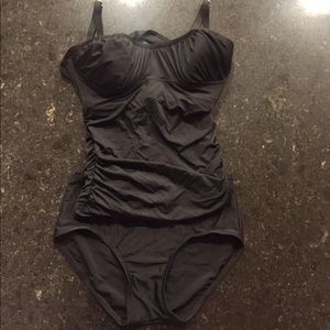 NWOT 2-pc Swimsuit