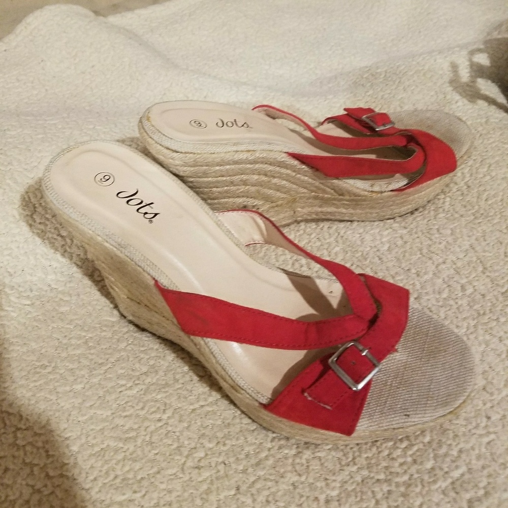 Women's size 9 wedges
