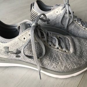 under armor run strong