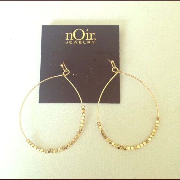Gold niOr dangle earrings NWT!! - Picture 1 of 3