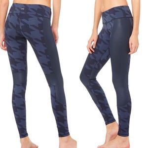 ALO ACCELERATE LEGGING