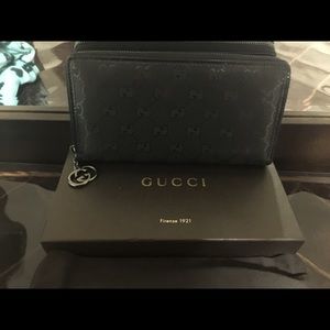 Gucci wallet