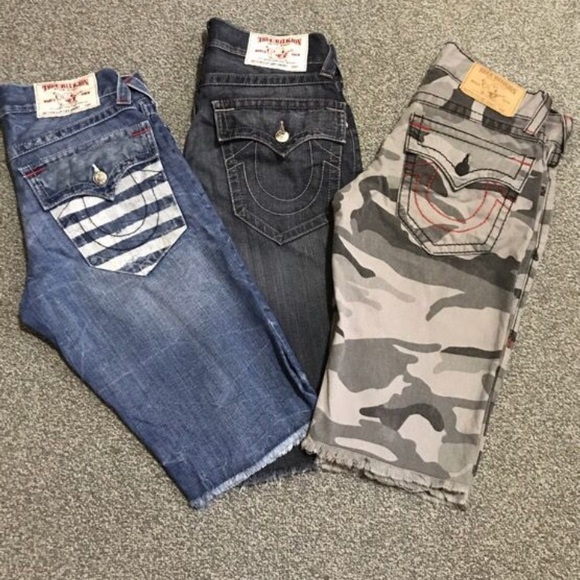 Men’s True Religion Cut Off Shorts - Picture 1 of 4