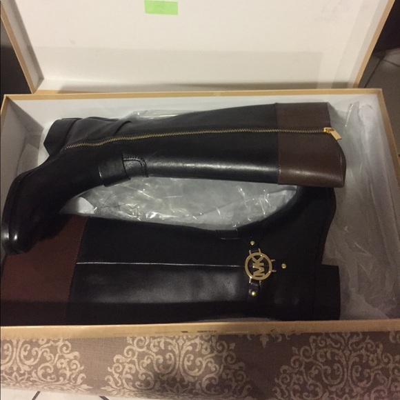 Michael Kors Riding boots NWT - Picture 2 of 6