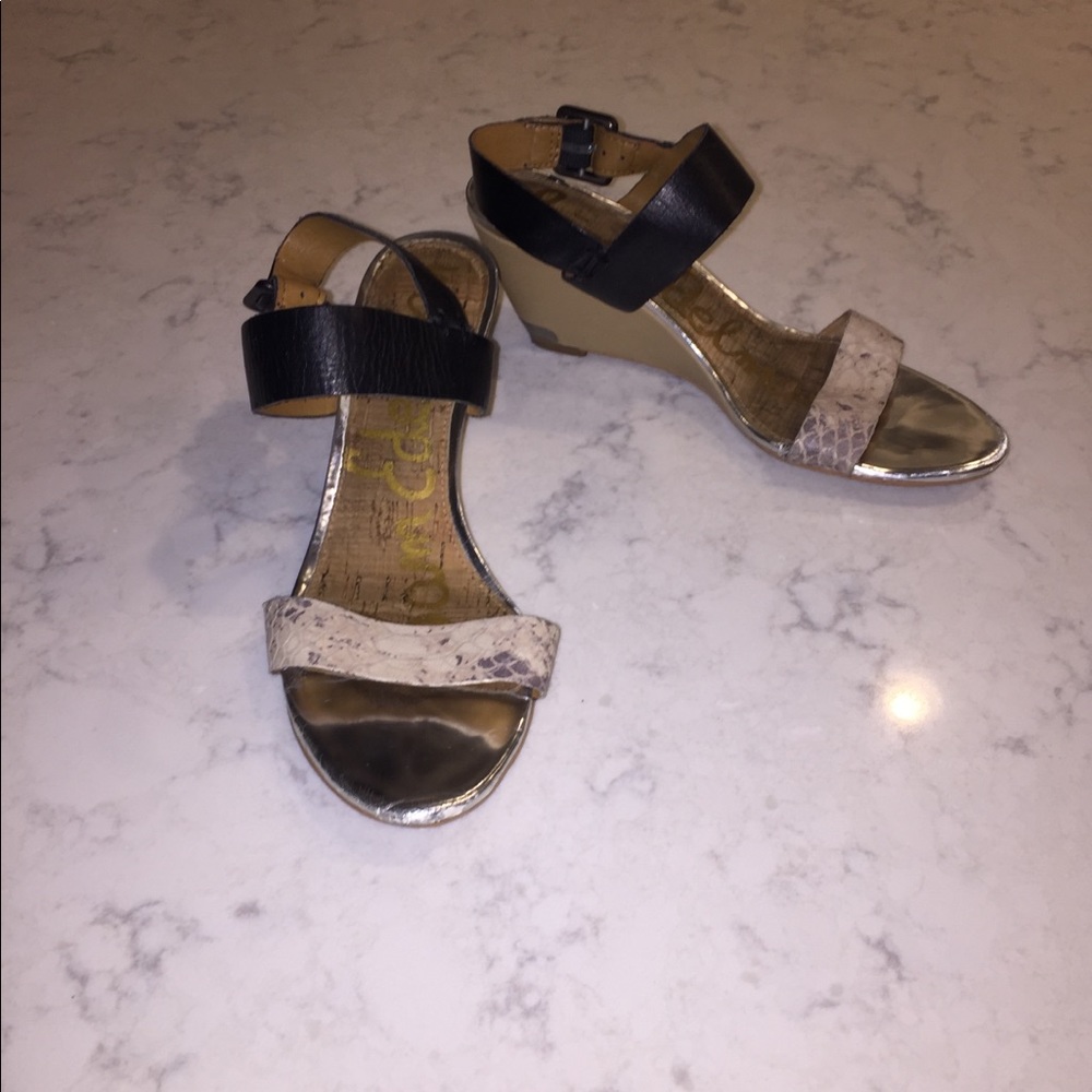 Sam Edelman snake skin Black and Tan wedges