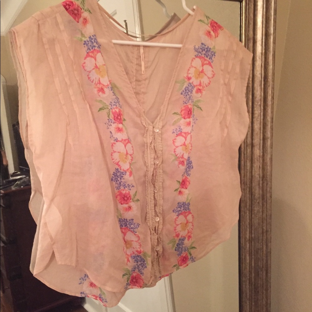 Free People Cropped Flower Top