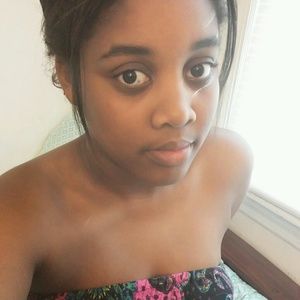 Meet your Posher, Deja