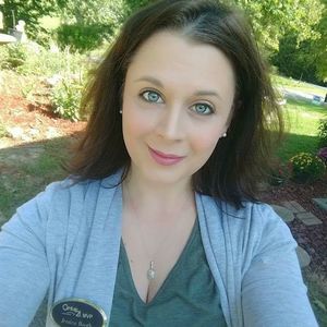 Meet your Posher, Jessica