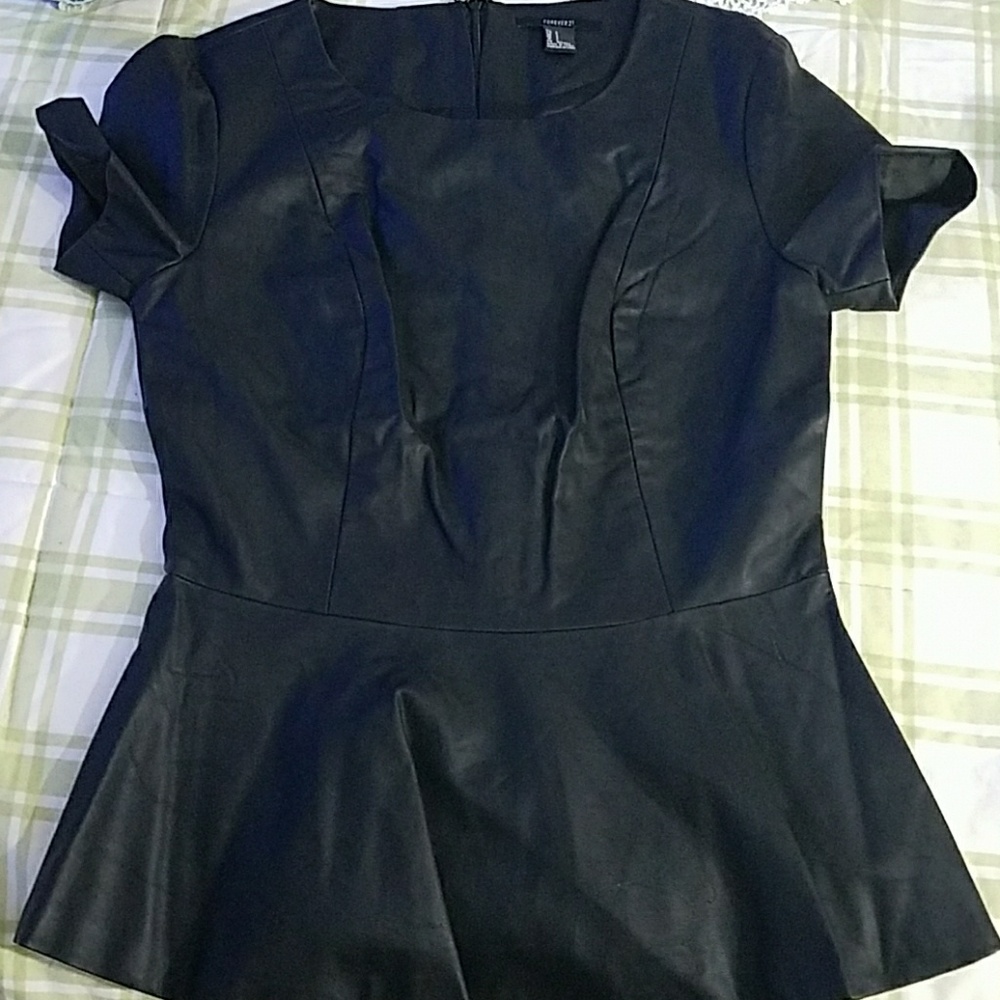 FAUX LEATHER PEPLUM SHIRT