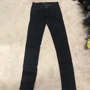 Rock and Republic straight leg denim jeans size25
