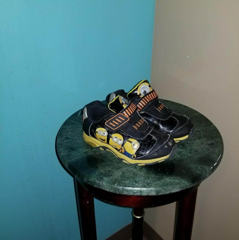 Toddler shoes