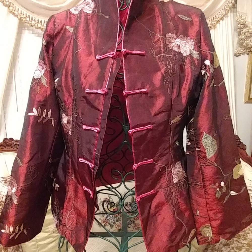 Ladies Jacket - Picture 2 of 6
