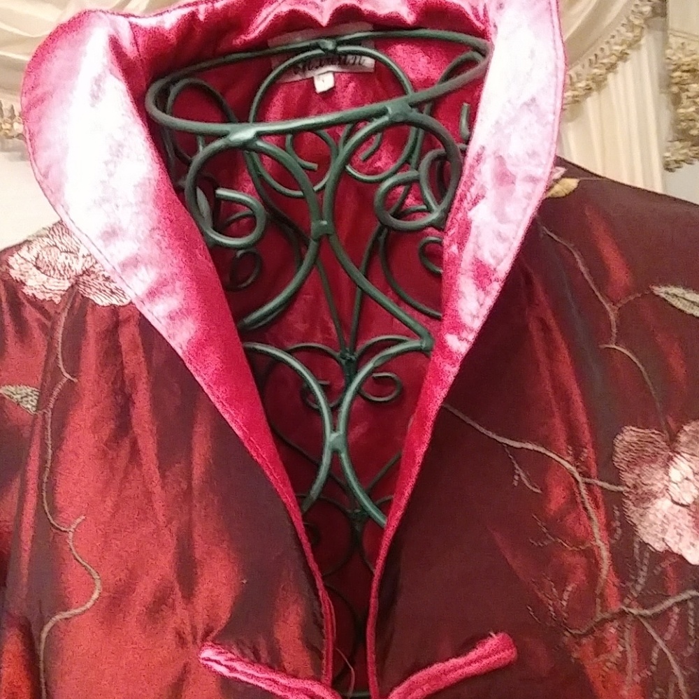 Ladies Jacket - Picture 4 of 6