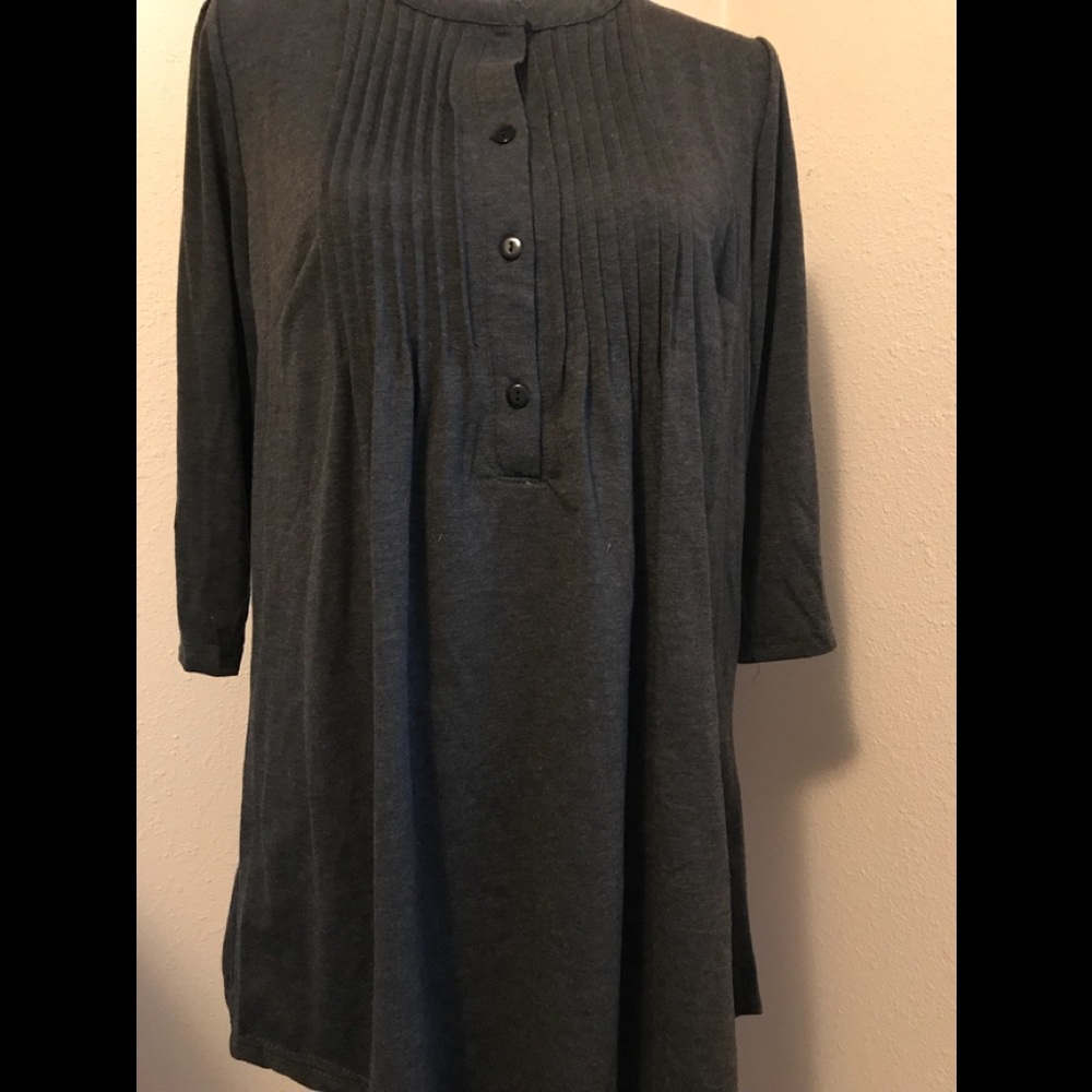 ✨GRAY PLEATED FRONT TUNIC - L