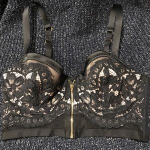 NWOT long-lined Demi lace bra