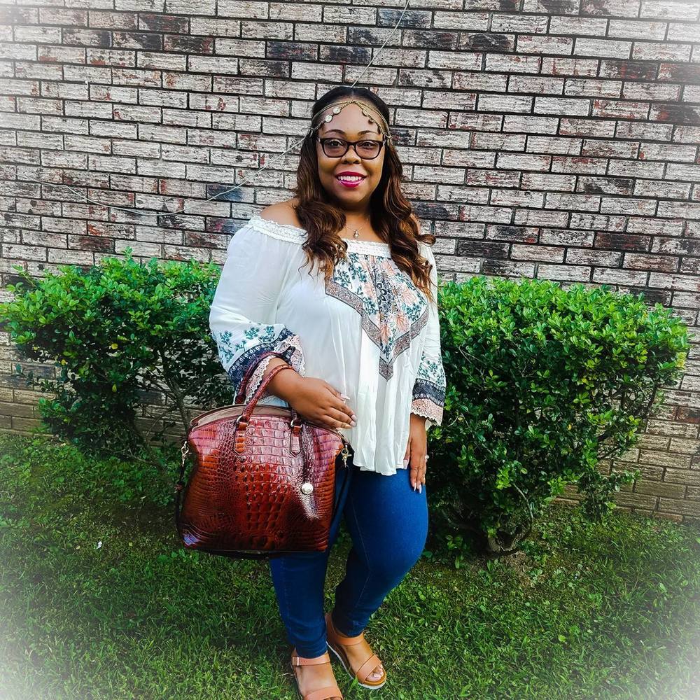 Meet your Posher, Raneisha