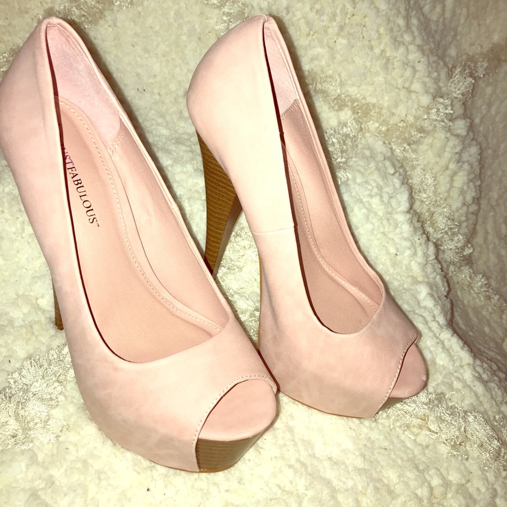 JustFabulous peep toe pink suede pumps