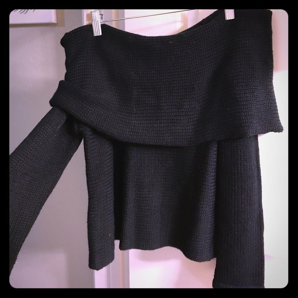 LF chunky black sweater