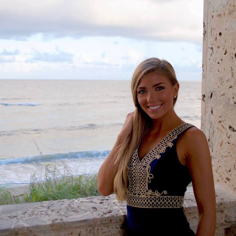 Meet your Posher, Keeley