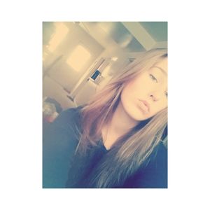 Meet your Posher, Nina