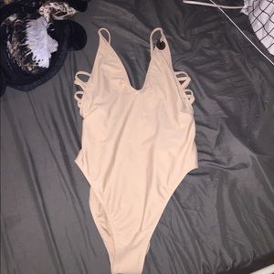 One piece swim suit